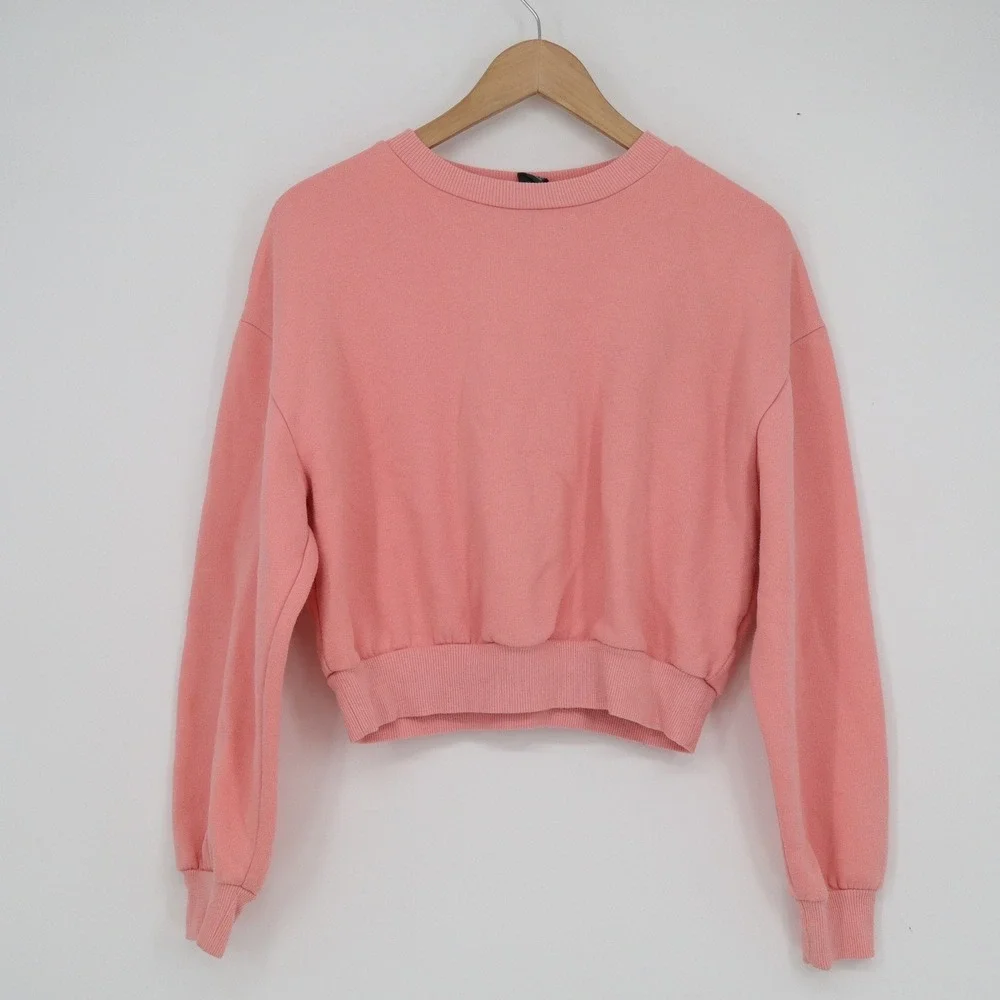 Wild Fable Pink Cropped Sweatshirt Womens Medium Salmon Crew Neck Pullover - Picture 1 of 6